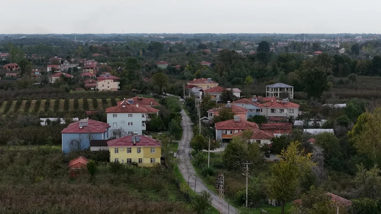 Bir ilçe diken üstünde! Mahalleli her yerde bu genci arıyor: 'Çok korkuyoruz, hemen kayboluyor'