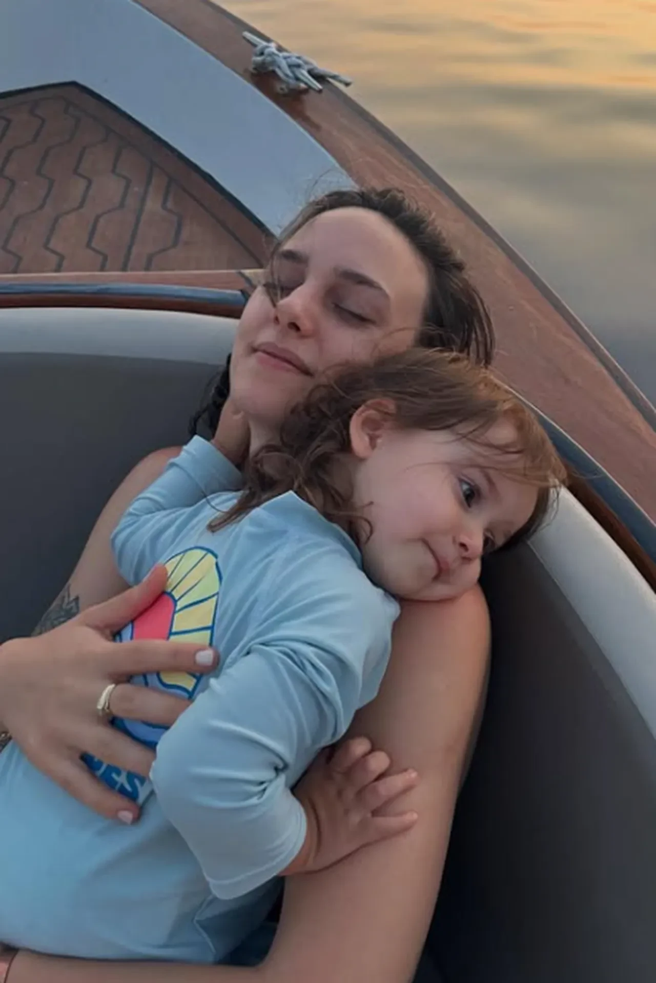 Bora Akkaş ile Oben Alkan'ın kızları yoğun bakımda 