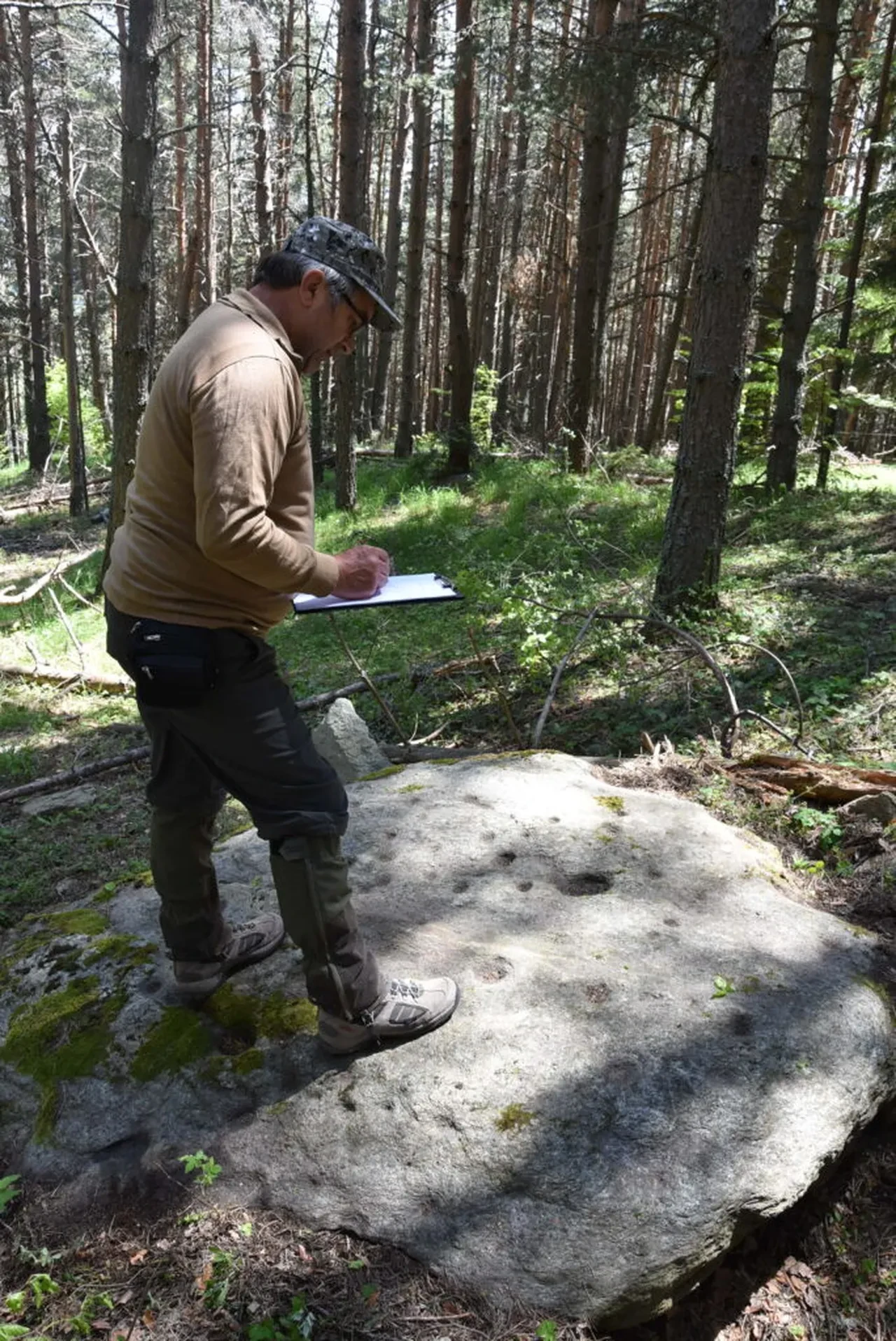 Bulgar arkeologlar taşı kazarken buldu! 5 bin yıllık sır şans eseri ortaya çıkarıldı