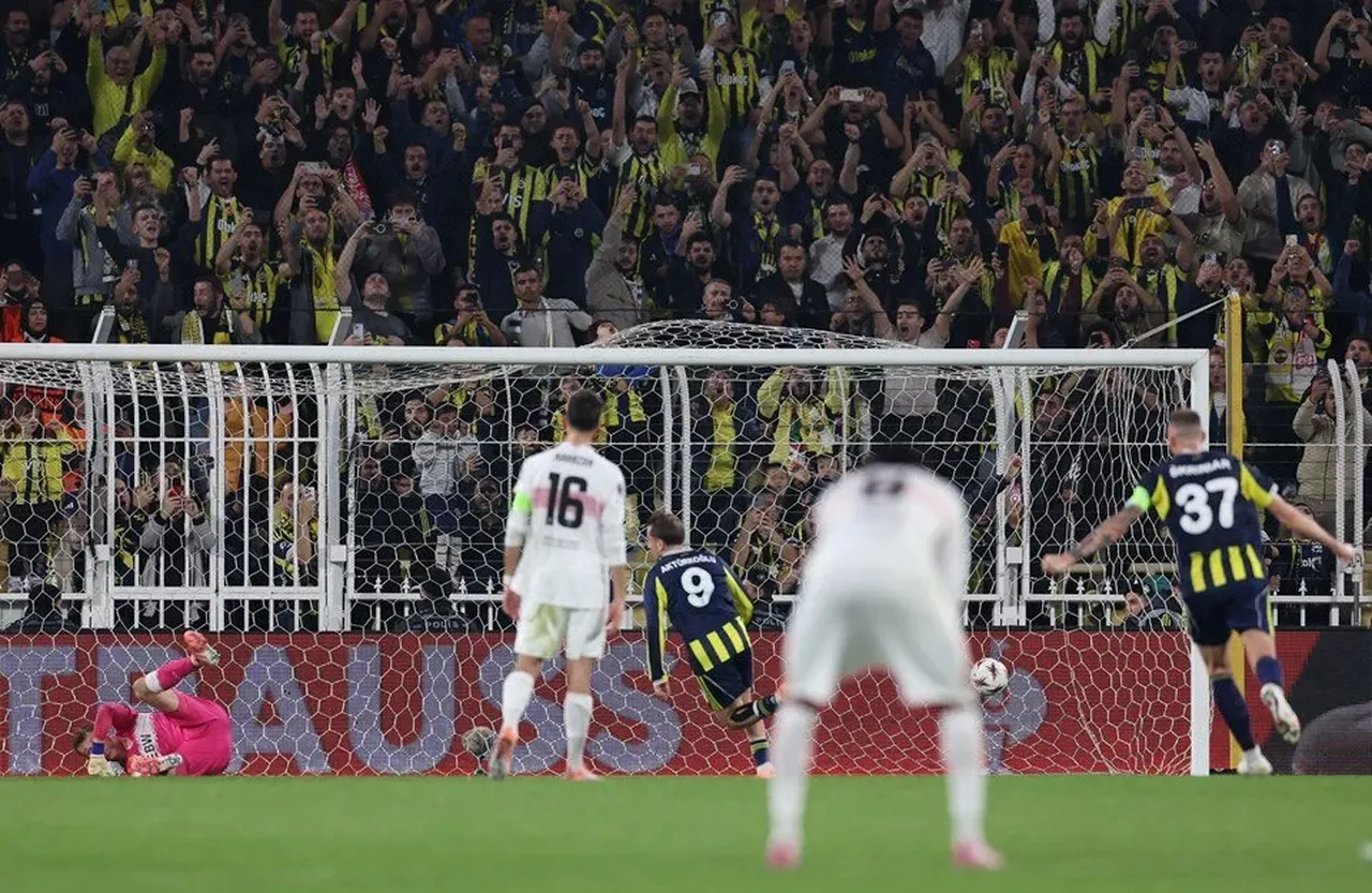 Fenerbahçe UEFA Avrupa Ligi puan durumu! Stuttgart galibiyeti sonrası sıralama değişti