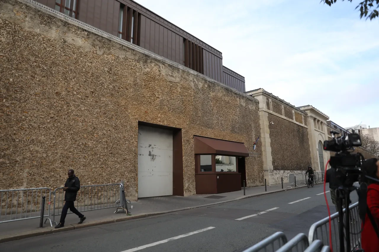 Fransa'nın eski Cumhurbaşkanı Sarkozy hapisten çıkıyor! Adli kontrol şartıyla serbest bırakılıyor