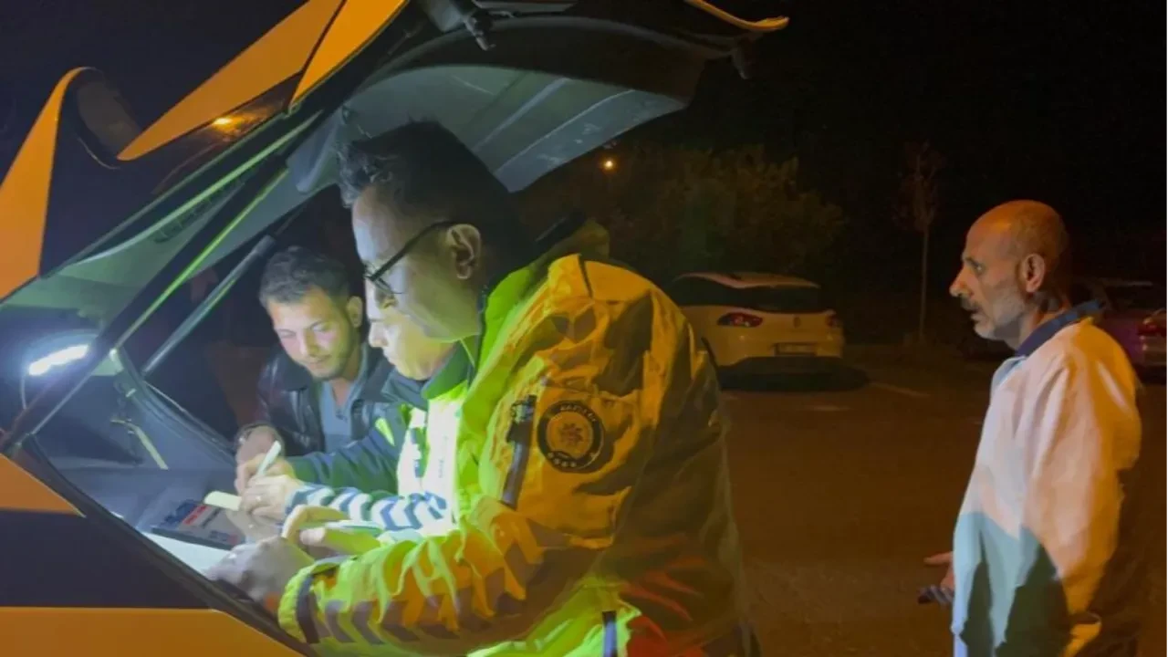 Gazeteciye kızan alkollü sürücüye baba azarı