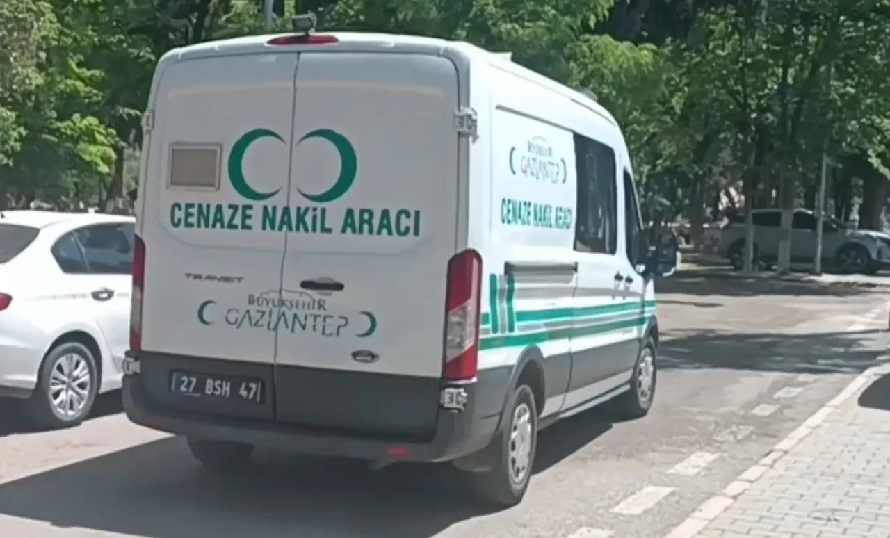 Gaziantep'te korkunç olay! Arkadaşı tarafından bıçaklanmıştı: 13 yaşındaki çocuk hayatını kaybetti