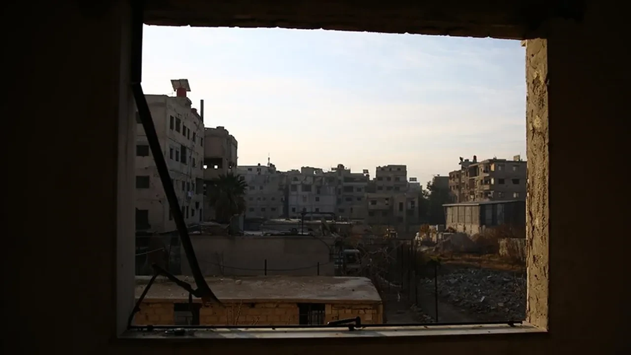 Suriye'nin devrik lideri Beşar Esad için 3. kez tutuklama emri