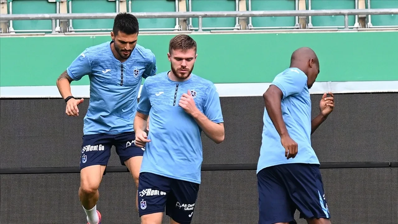 Trabzonspor'un yıldızları Avrupa'nın radarında! Şimdiden dev kulüplerin listesine girdiler