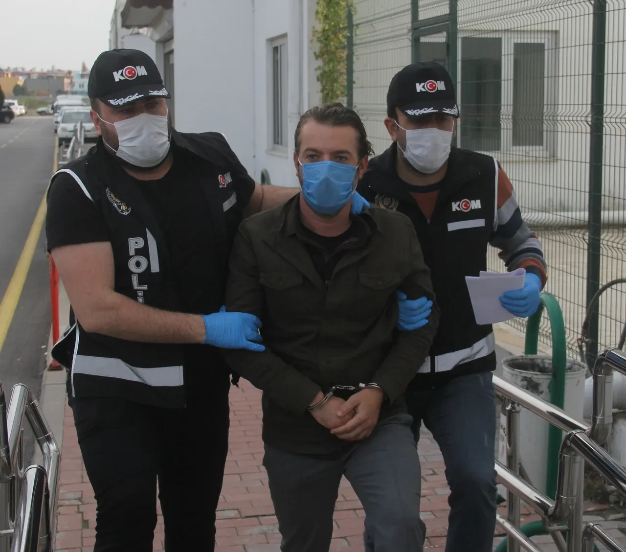 CHP'li Kadir Aydar'ın şoke eden rüşvet ağı! Ailesinin otel parasını bile ödetmiş