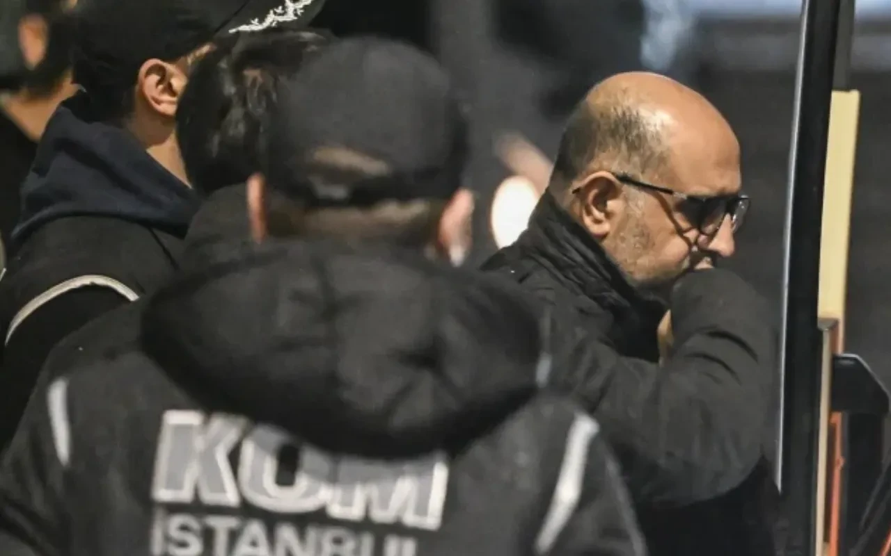 Cumhurbaşkanı Erdoğan'dan Diyarbakır'daki gösteriler için ilk yorum! DEM Parti'nin yaklaşımını da eleştirdi