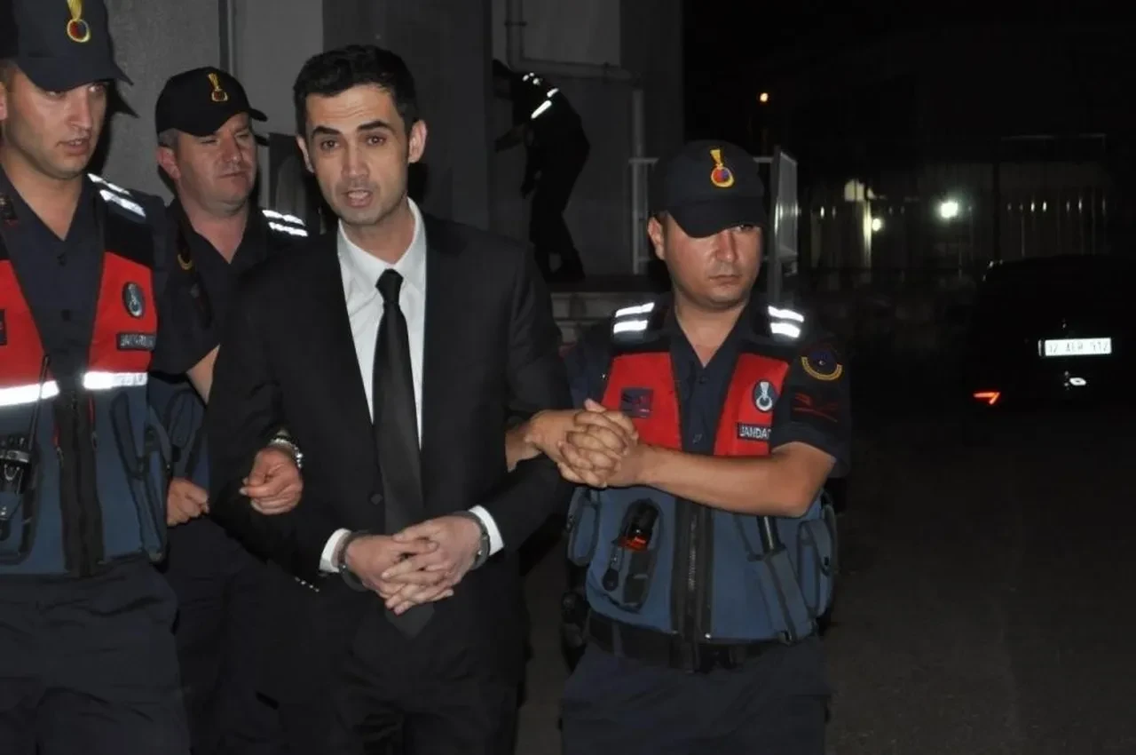 Eski Belediye Başkanı Mustafa Özmen'e yolsuzluktan 23 yıl hapis cezası