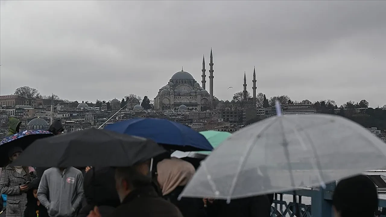 İstanbul'da okullar tatil mi, neden son dakika? 24 Ekim İstanbul Valiliği açıklama yaptı