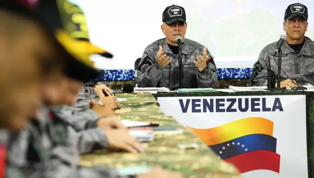Maduro’dan ABD’ye rest: 72 saatlik tatbikat başladı!