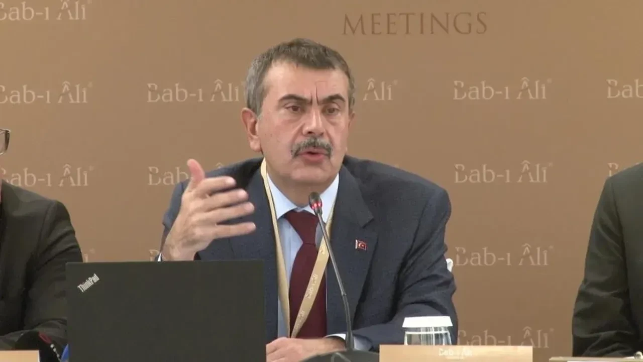 Milli Eğitim’de yapay zeka devrimi: Sınavlar değişiyor!