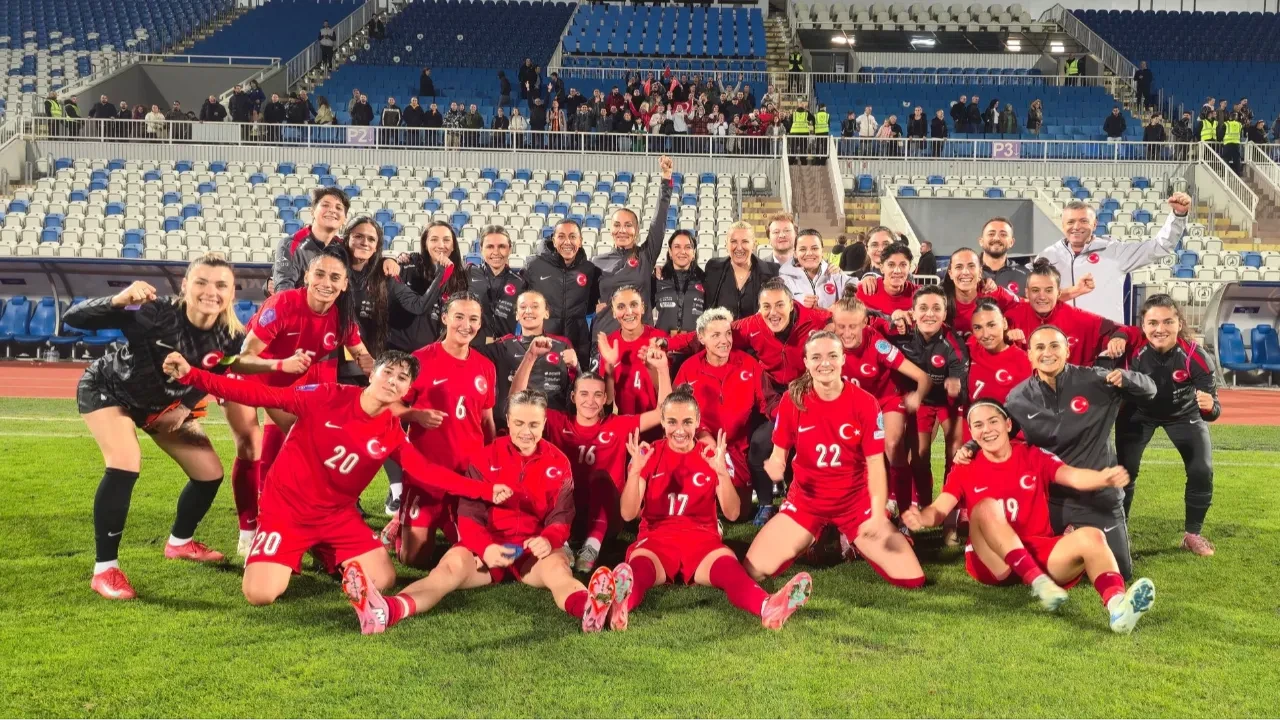 Türkiye'den gol yağmuru: A Milli Kadın Futbol Takımı deplasmanda rahat kazandı!