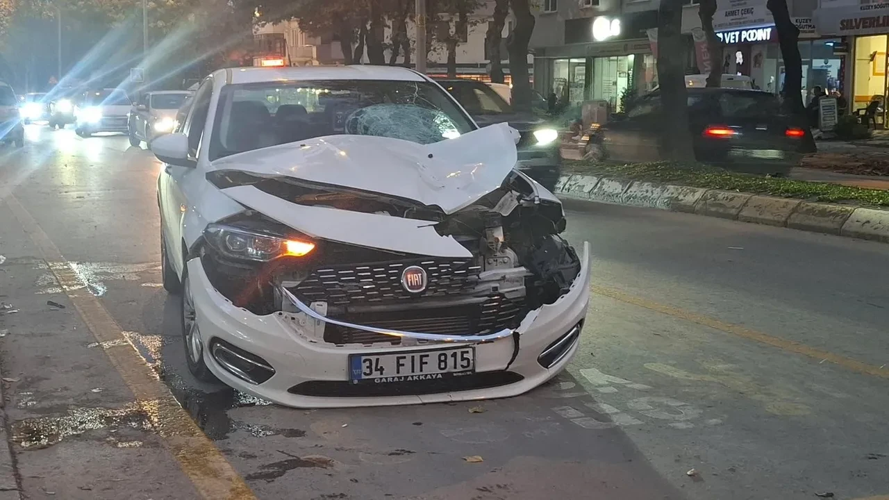 Cinayet gibi kaza! Çarptığı kadını havaya uçurdu: O anlar kameraya yansıdı