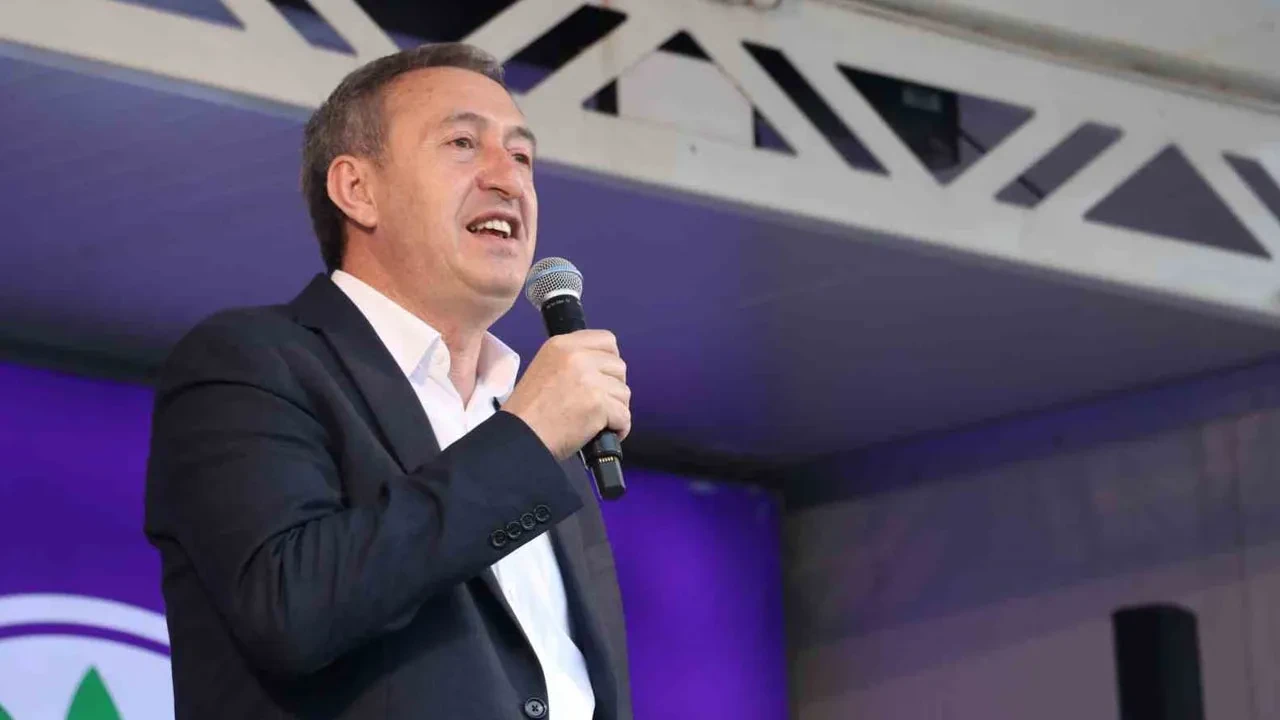 DEM Parti'den Terörsüz Türkiye için tek talep! Tuncer Bakırhan 'Yapılmalı' diyerek duyurdu