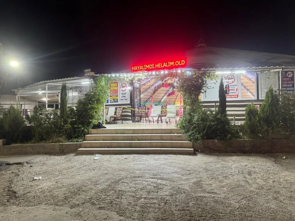 Şanlıurfa Birecik’te bir düğünde çıkan silahlı kavgada 1'i ağır, 3 kişi yaralandı