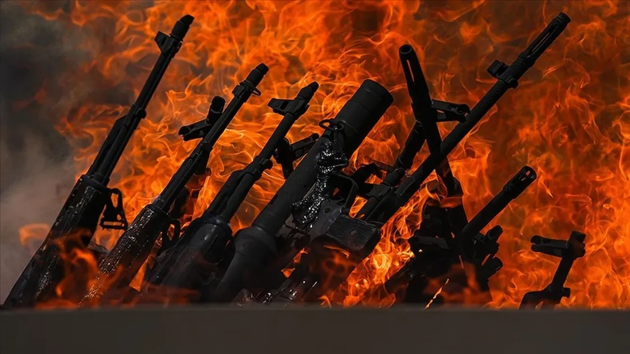 PKK terör örgütünden sürpriz açıklama! 'Yarını bekleyin'