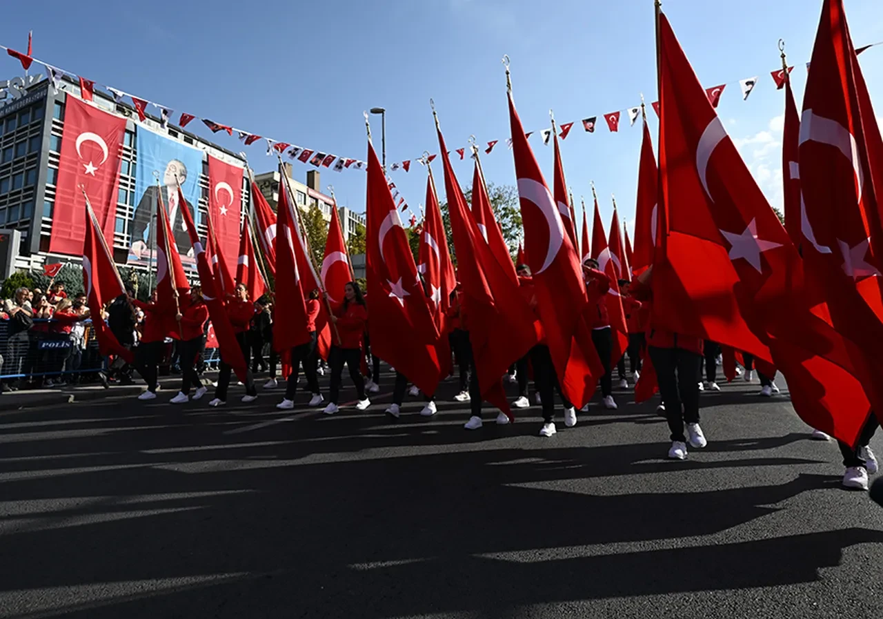 29 Ekim Cumhuriyet Bayramı Ankara konser, etkinlik takvimi! Çankaya, Etimesgut, Mamak, Altındağ Cumhuriyet Bayramı etkinlik programı