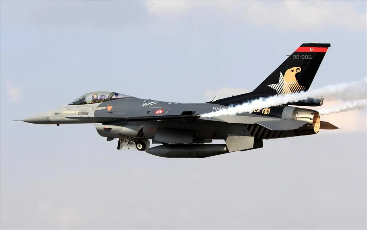 Ankara savaş uçakları son dakika neden uçuyor? 26 Ekim Ankara Valiliği uyardı