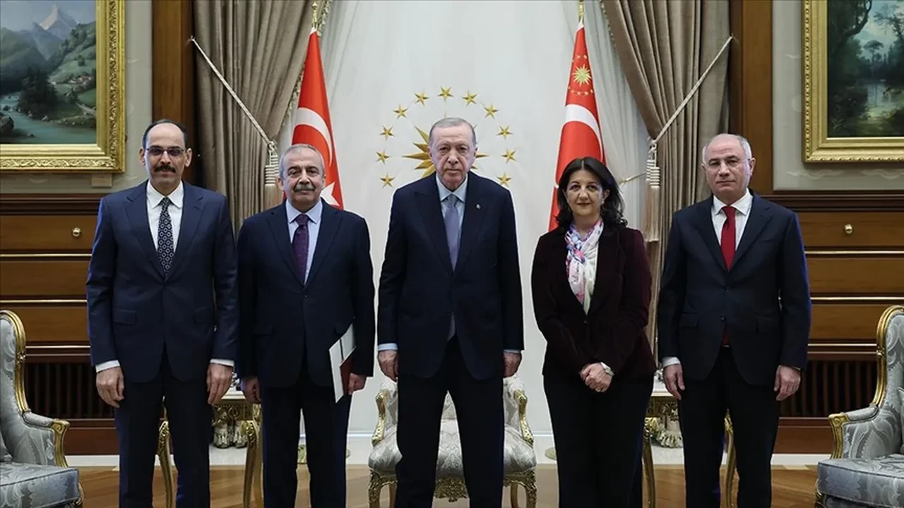 Cumhurbaşkanı Erdoğan-DEM Parti İmralı heyeti görüşmesinin tarihi değişti
