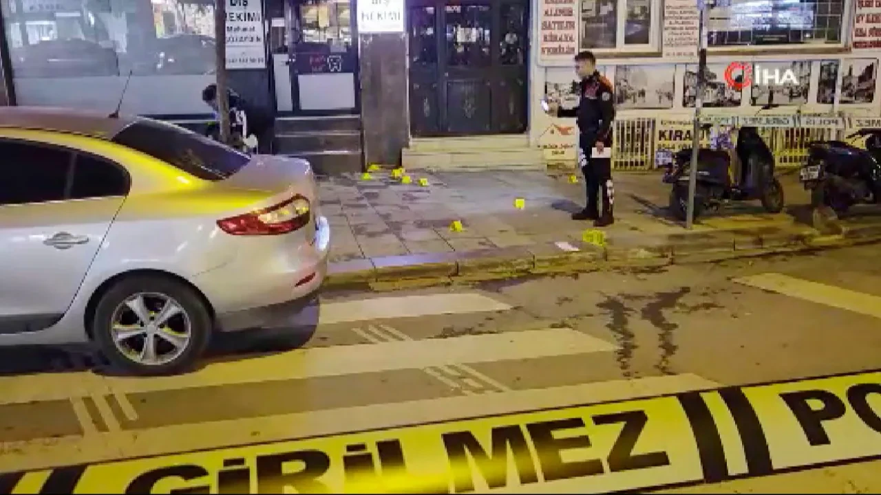 Fatih’te silahlı saldırı sonucu 1 kişiyi yaralayan saldırgan kaçtı