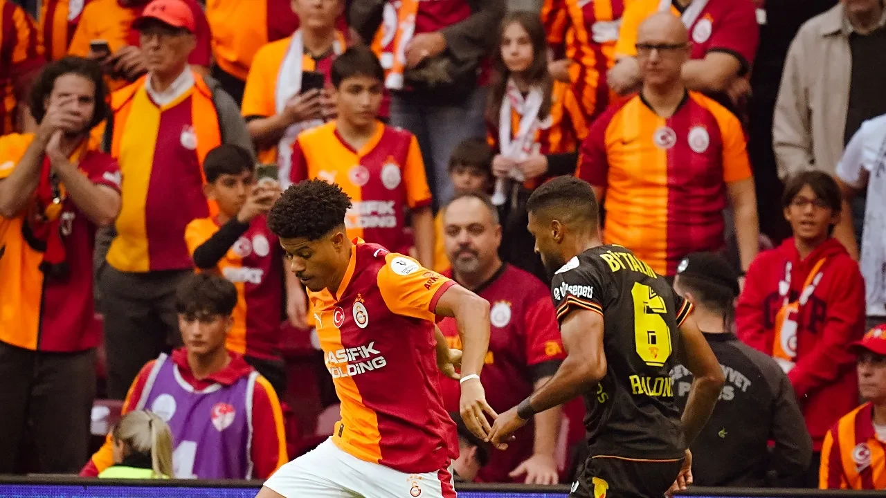 /spor/goztepeden-galatasaray-sitemi-sosyal-medyadan-buyuk-tepki-3259121