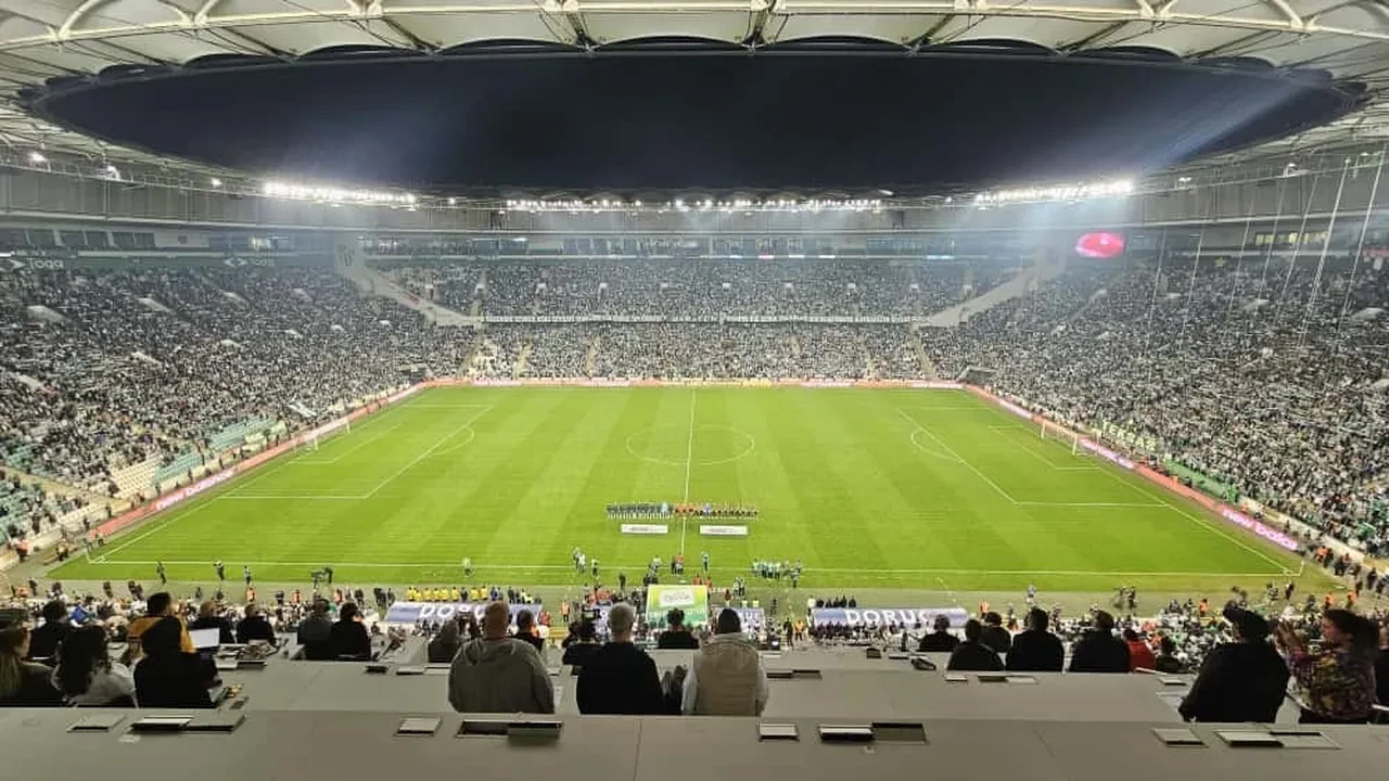 İkinci Lig'in nefes kesen maçında kazanan yok: Bursaspor Muş Spor ile 2-2 berabere kaldı