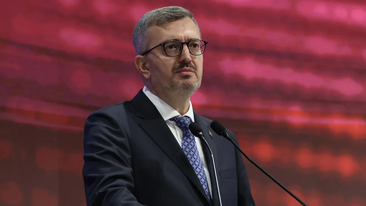 İletişim Başkanı Duran'dan PKK'nın çekilmesine ilişkin açıklama