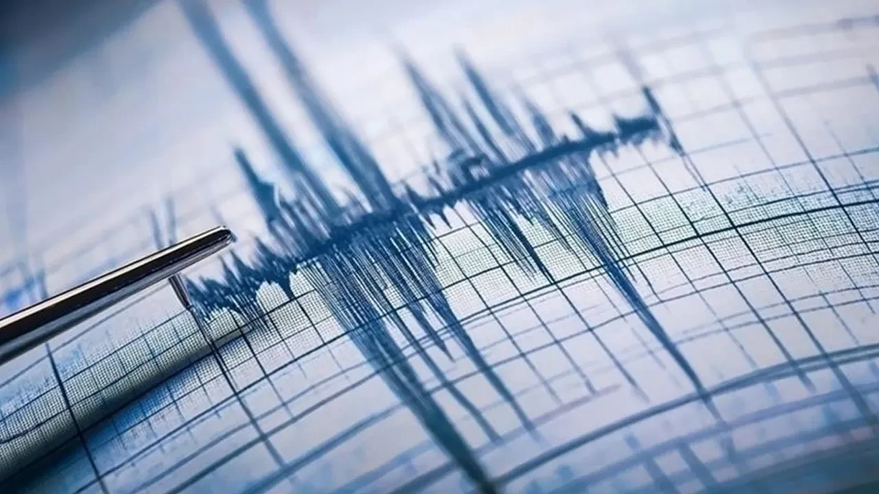 İstanbul'da deprem! AFAD ve Kandilli duyurdu