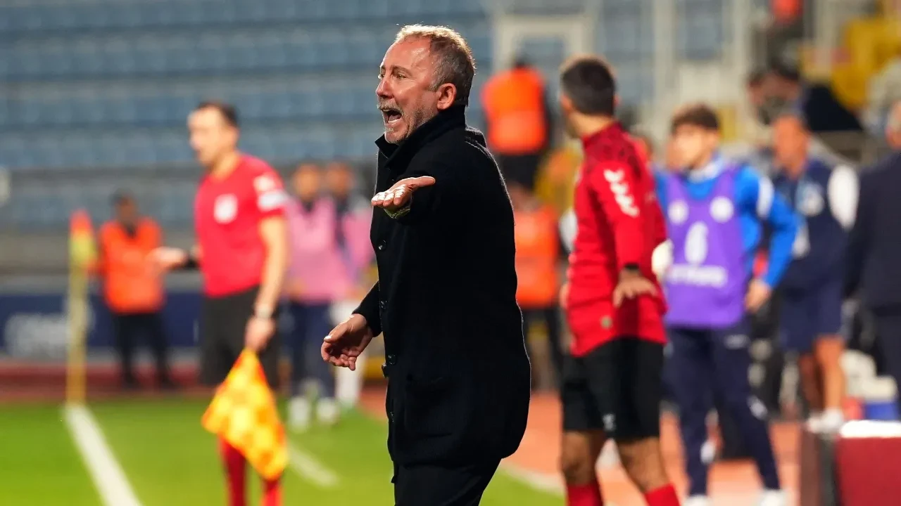 Kasımpaşa Beşiktaş maç sonucu kaç kaç? Taraftar sinirlendi