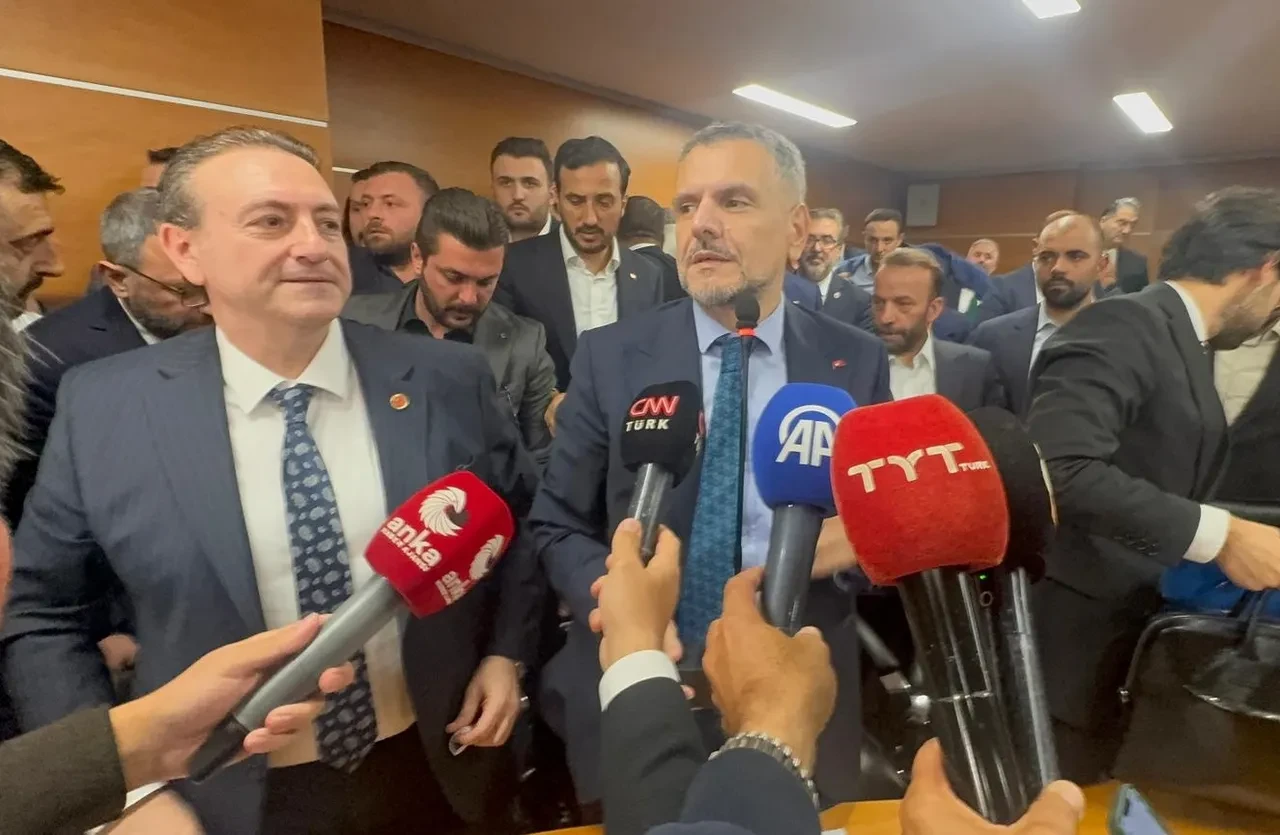 Bayrampaşa Belediyesi AK Parti'ye geçti! Başkan Vekili İbrahim Akın oldu
