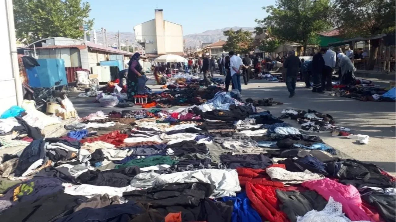 Bu pazarda her şeyin ikinci eli bulunuyor! Üçte bir fiyatına kapış kapış gitti
