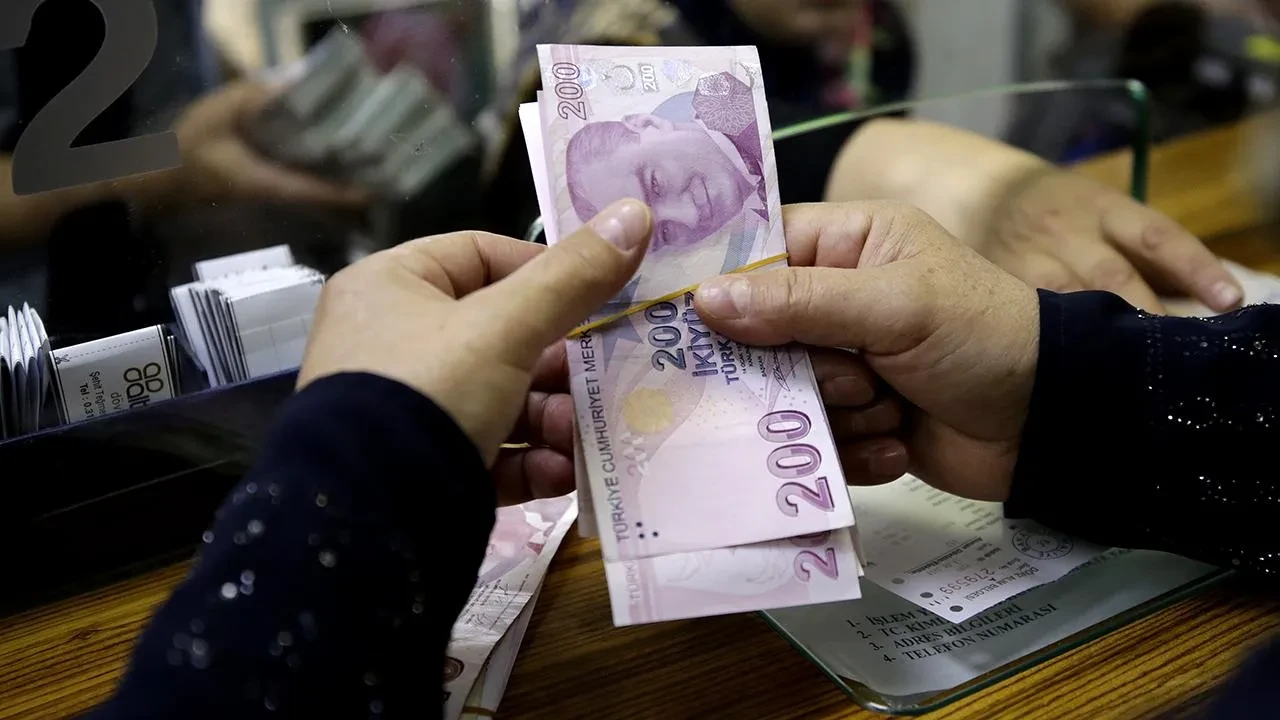 Asgari ücret için çarpıcı çıkış! Çalışma Bakanı Vedat Işıkhan 'en önemli konu' diyerek açıkladı
