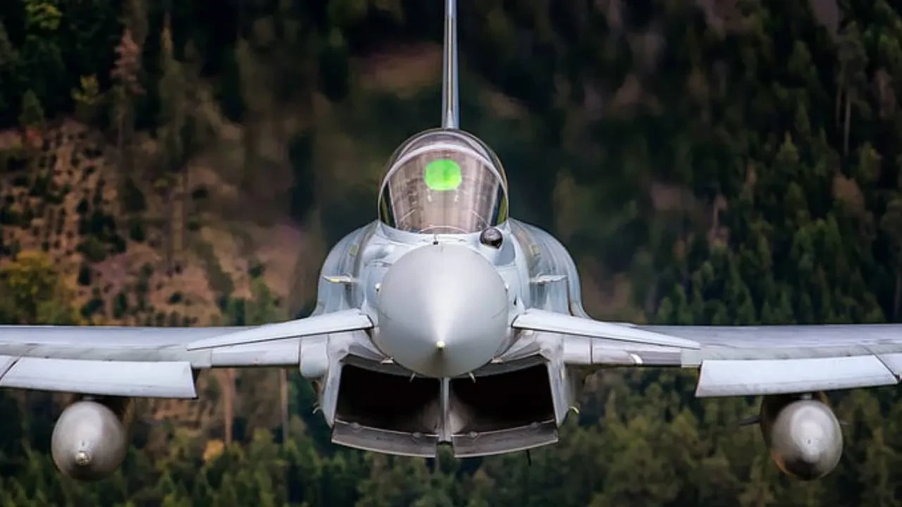 Eurofighter savaş uçağı özellikleri neler? Erdoğan ve Starmer anlaşmayı imzaladı