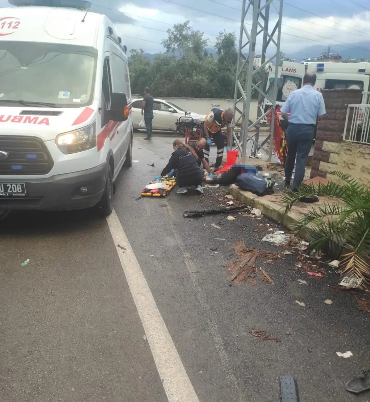 Hatay'da feci kaza! Servisle çarpışan motosikletteki 16 yaşındaki çocuk öldü