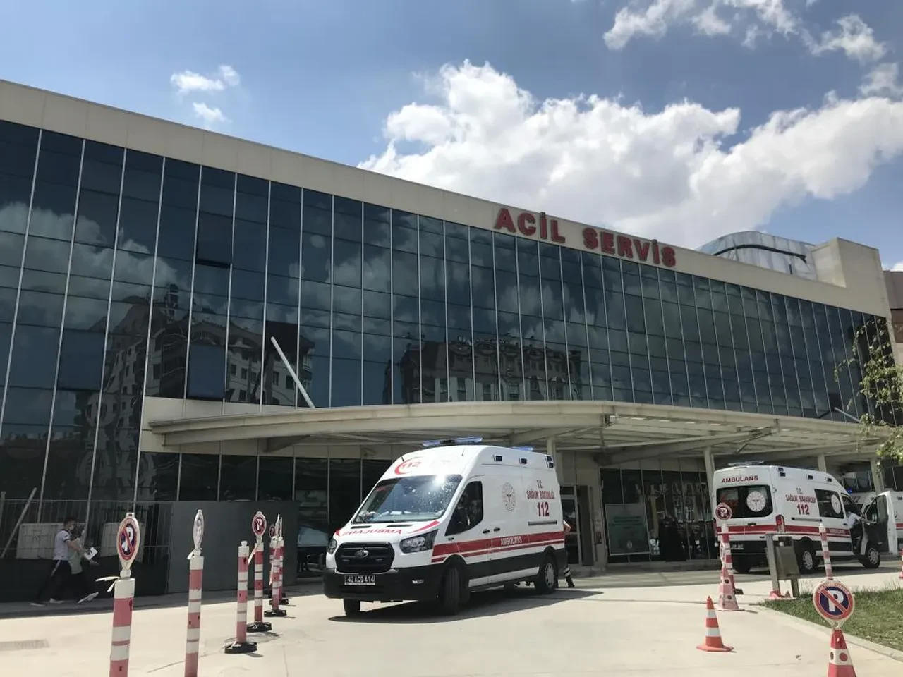 Meslektaşların kavgasında kan aktı! Baba ve oğlu bıçakla dehşet saçtı