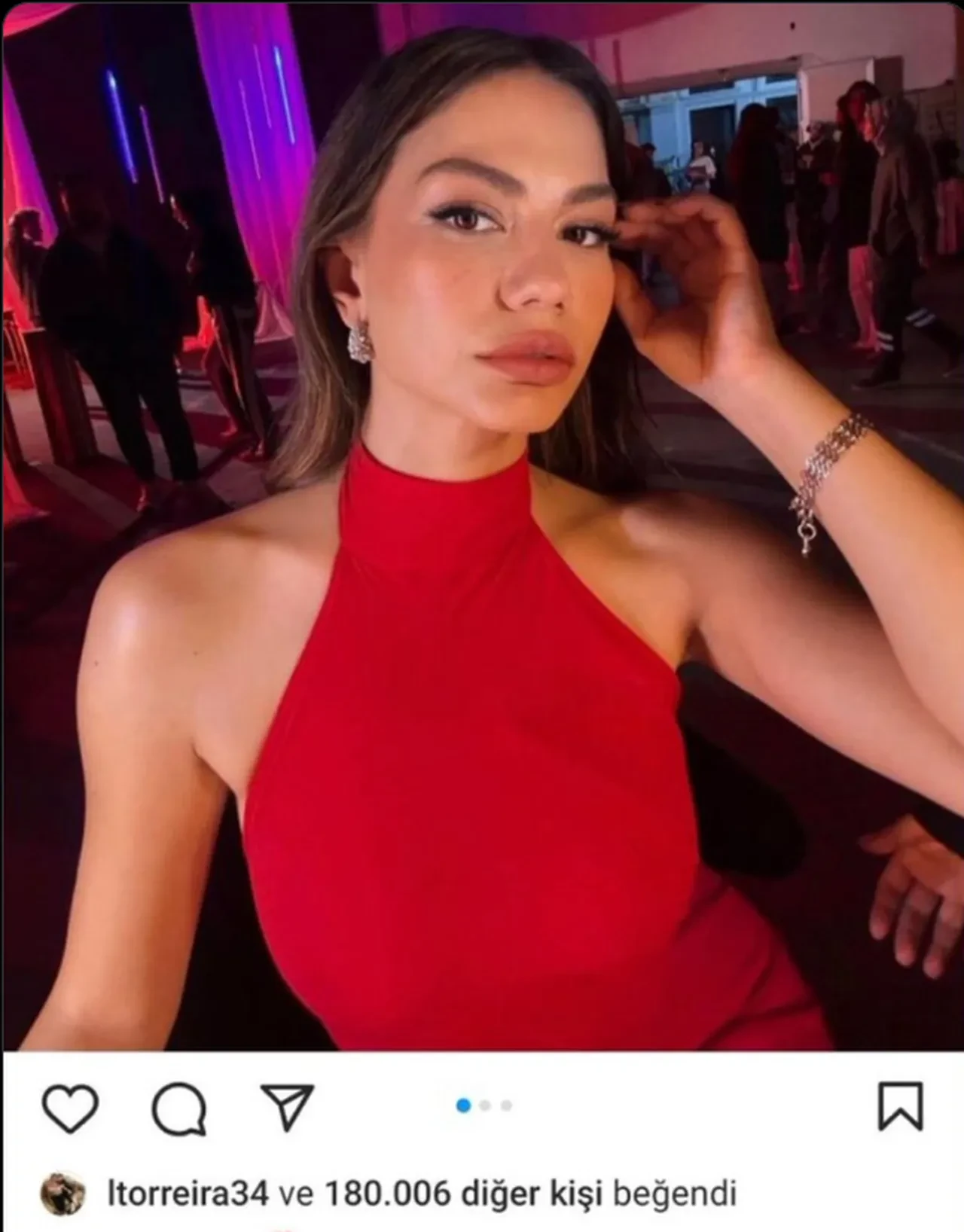 Rabia Soytürk Lucas Torreira iddialarını yalanladı! Demet Özdemir detayı gözlerden kaçmadı