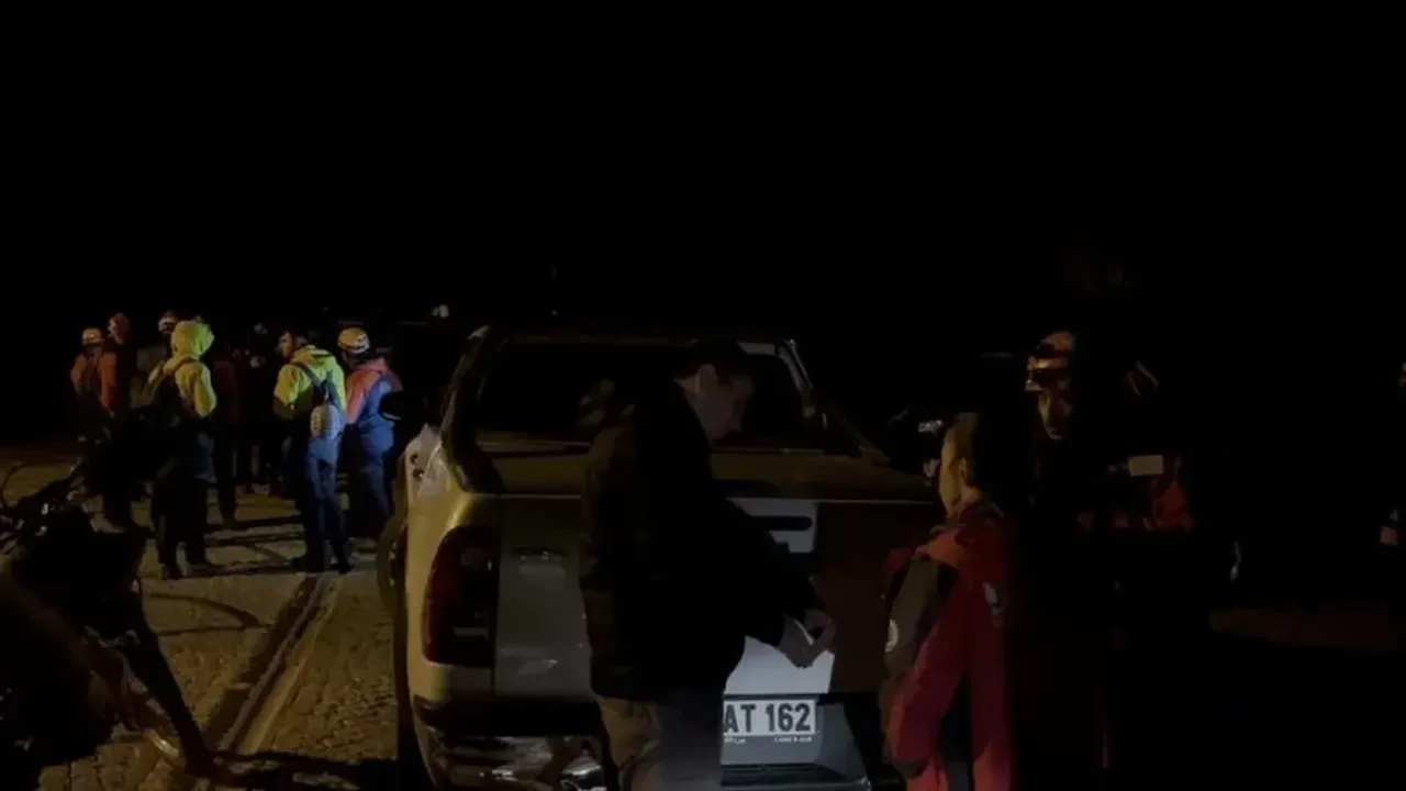 Uludağ’da silahını emanete vermek istemeyen 2 arkadaş ormanda kayboldu