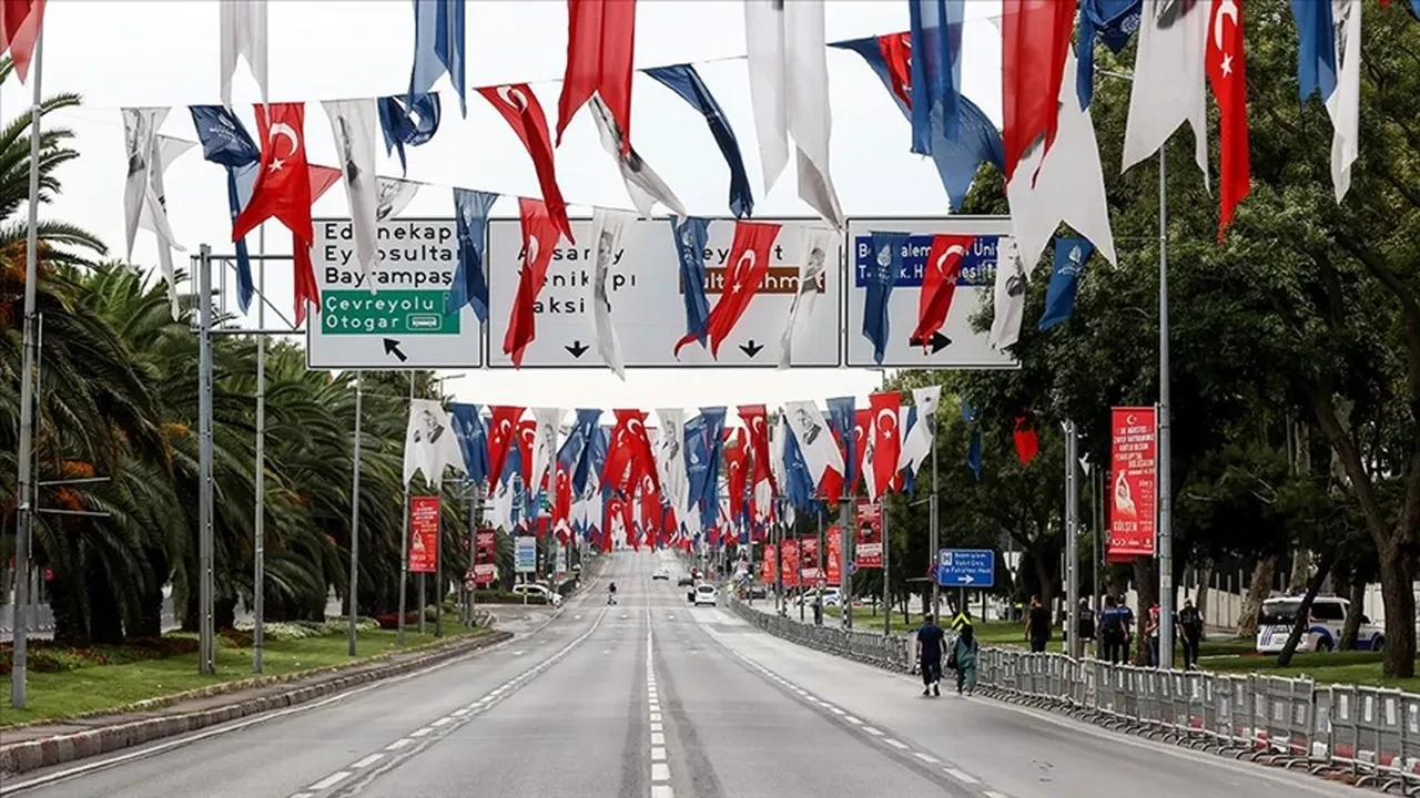 29 Ekim Vatan Caddesi kapalı mı, saat kaçta açılacak? 29 Ekim İstanbul'da kapalı yollar, alternatif güzergahlar listesi