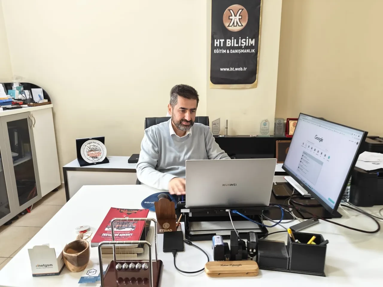 Akran değil, ‘ekran' zorbalığı! Uzman isimden önemli açıklamalar
