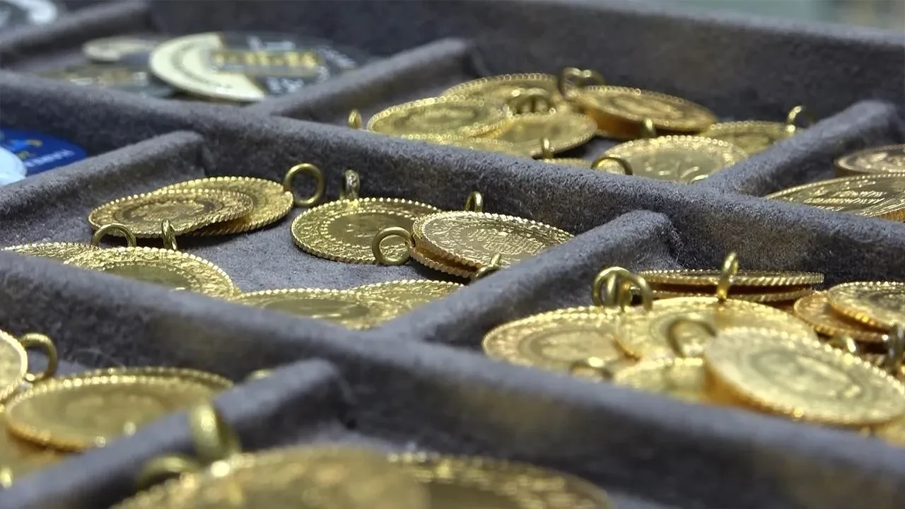   Altın serbest düşüş sürüyor! 180 lira birden geriledi