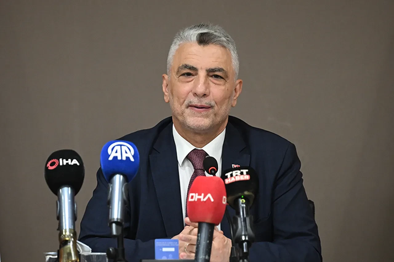 Bakan Bolat duyurdu: 1923’te 50 milyon dolardan, 2025’te 390 milyar dolara büyük yükseliş