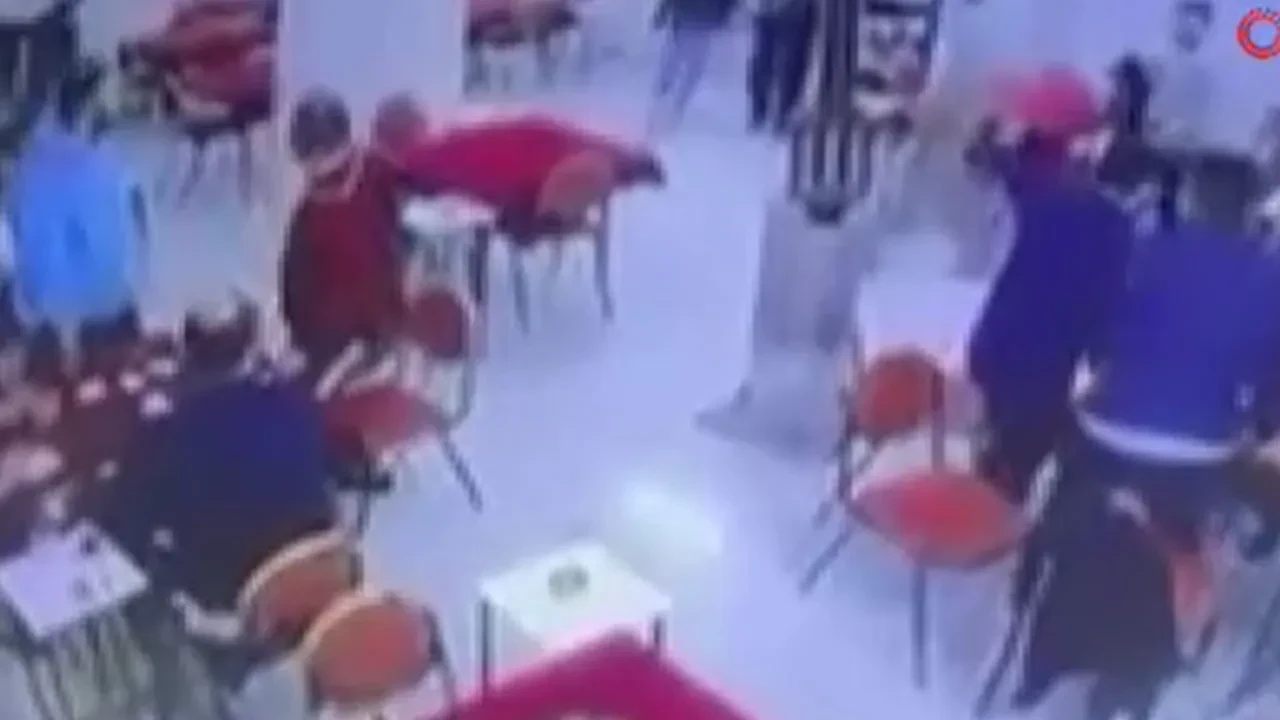 Deprem bile okey masasını ayıramadı