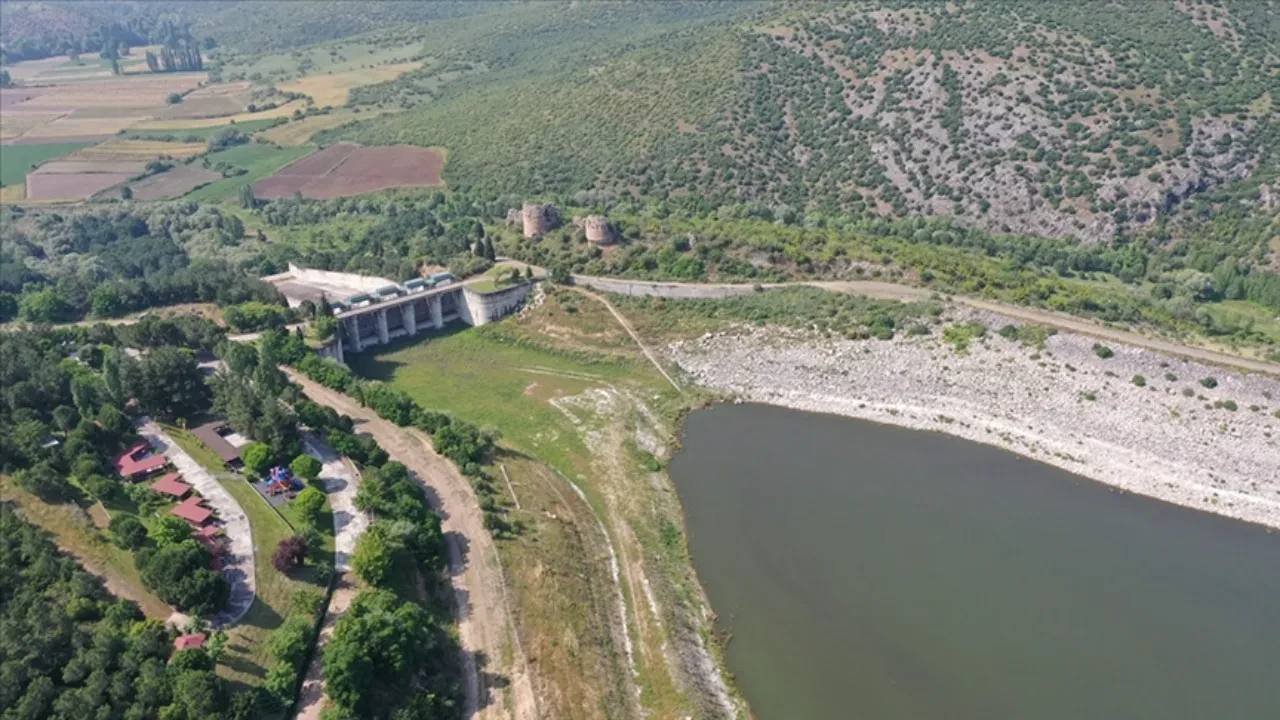 Deprem sonrası barajlarda son durum ne? Bakan Yumaklı'dan açıklama