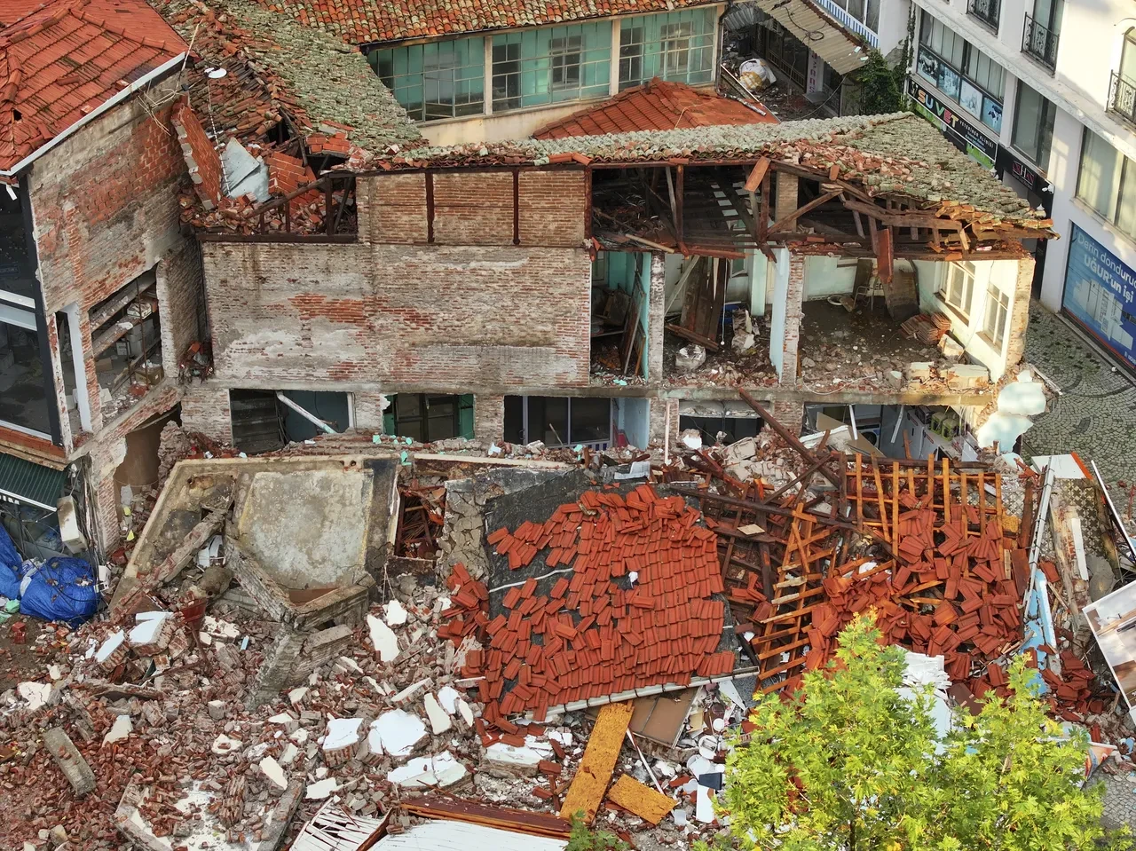 Deprem sonrası barajlarda son durum ne? Bakan Yumaklı'dan açıklama