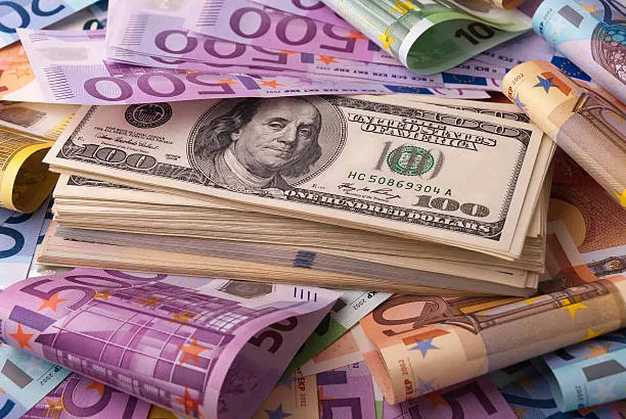 Dolar bir haftanın en düşük seviyesinde! İşte 28 Ekim 2025 güncel döviz kurları: Dolar, euro fiyatı