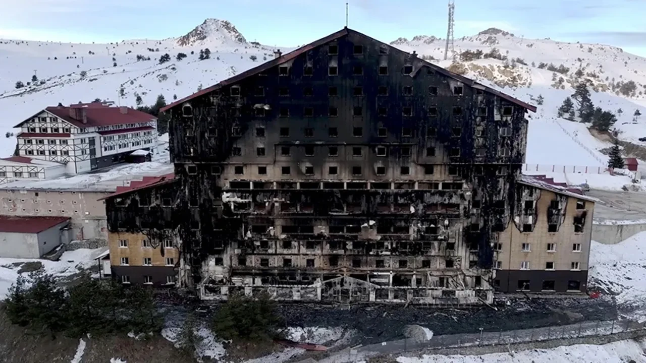 Grand Kartal Otel faciası davasında aileler o ismi işaret etti: Baş katil o