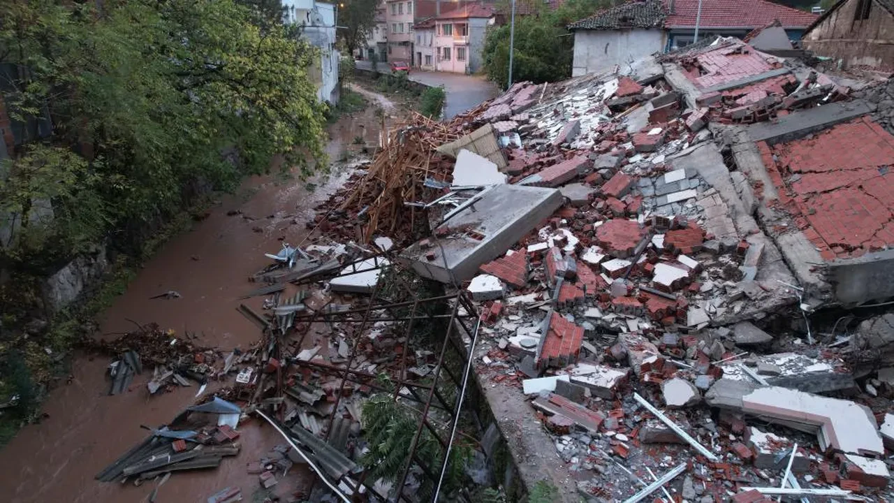 Sındırgı depreminin ardından gözler Marmara'ya çevrildi! Deprem uzmanından kritik uyarı geldi