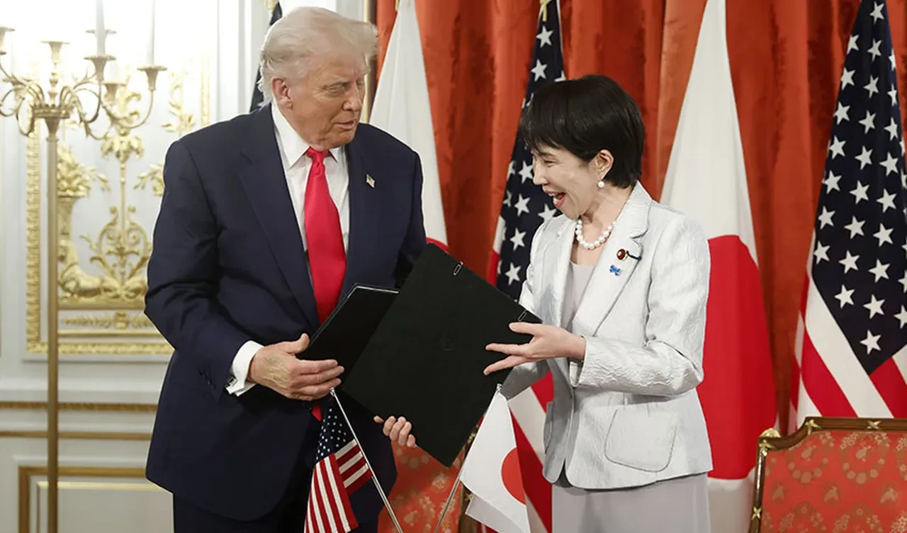 Trump'tan Japonya ziyareti sonrası Toyota çağrısı: "Gidin bir tane alın"