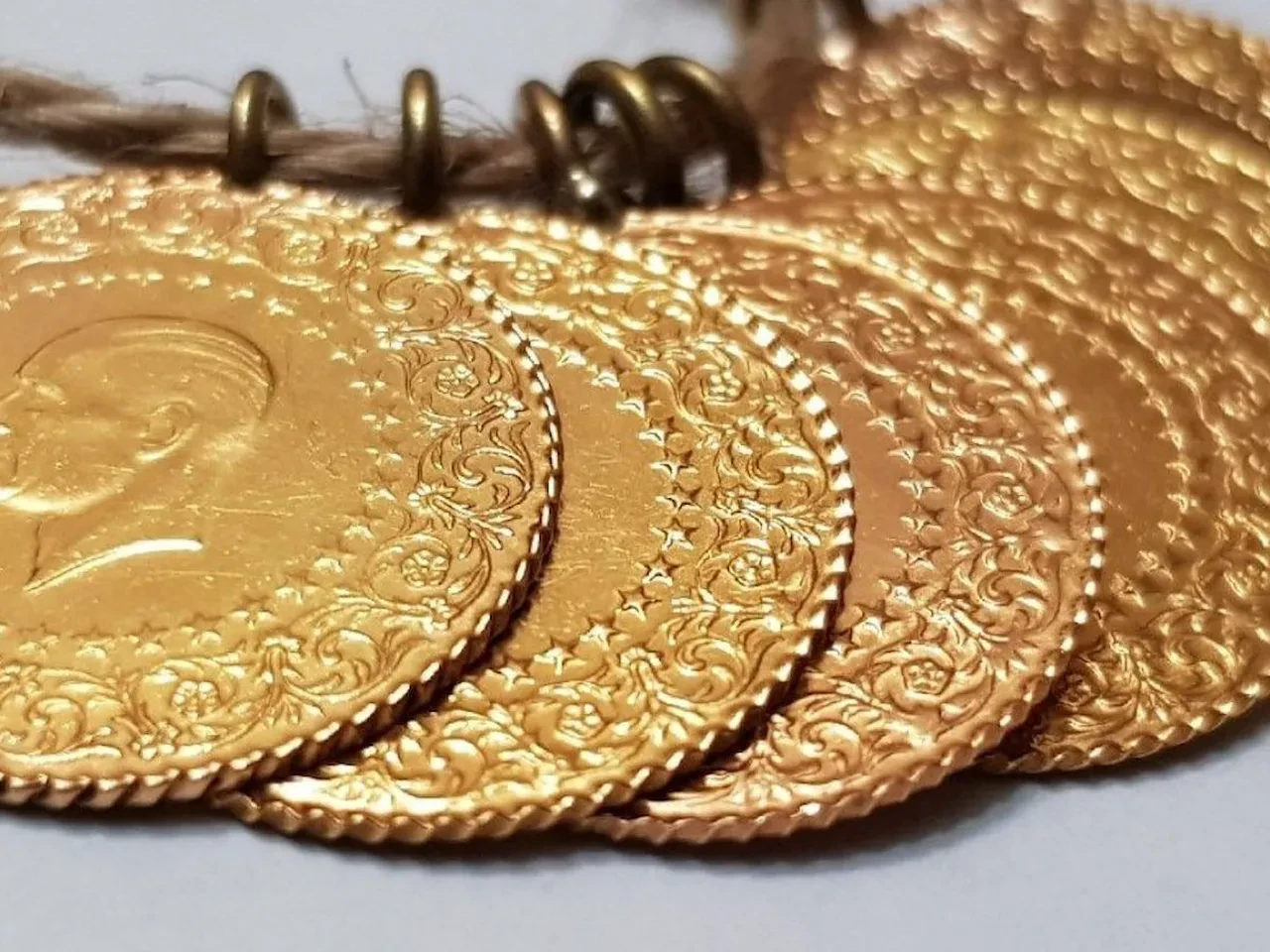 Altın düşmeye doymuyor! İşte 29 Ekim Çarşamba gününün ilk fiyatları