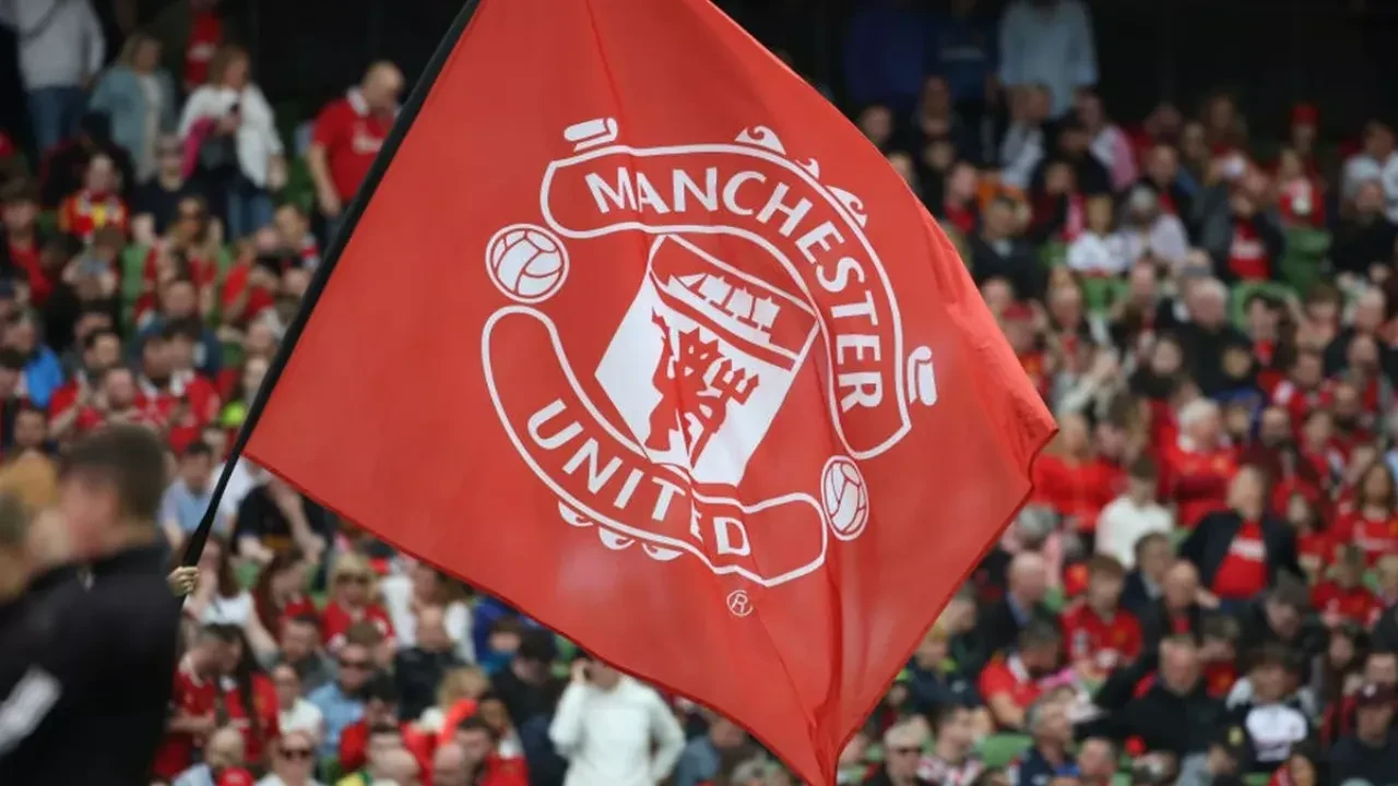 Atletico Madrid'de yedek kalıyordu: MANU transfer için 60 milyon Euro ödemeyi düşünüyor!